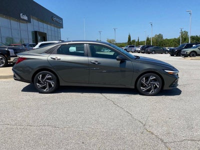 2026 Hyundai ELANTRA Limited