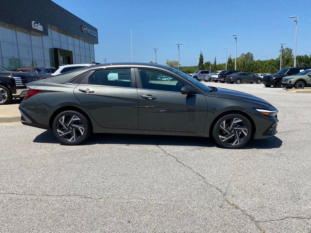 2026 Hyundai ELANTRA Limited