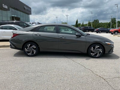 2026 Hyundai ELANTRA Limited