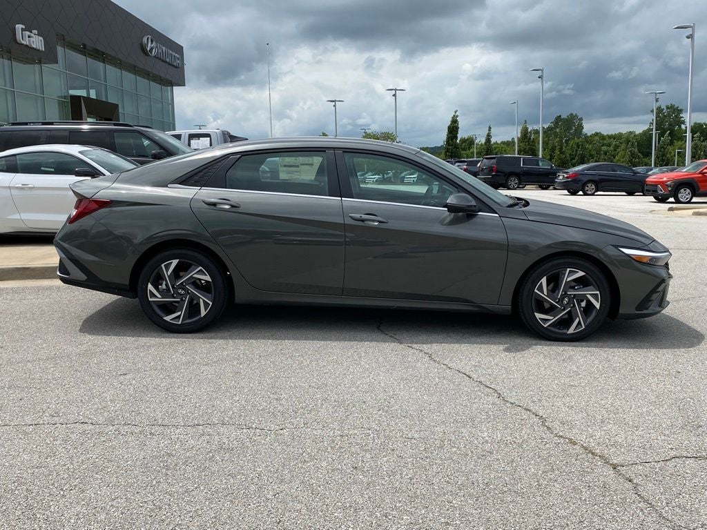 2026 Hyundai ELANTRA Limited