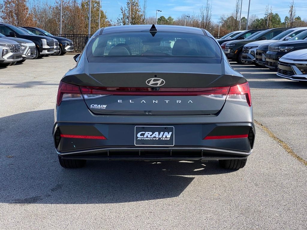 2025 Hyundai ELANTRA SEL Convenience