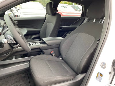 2025 Hyundai IONIQ 6 SE