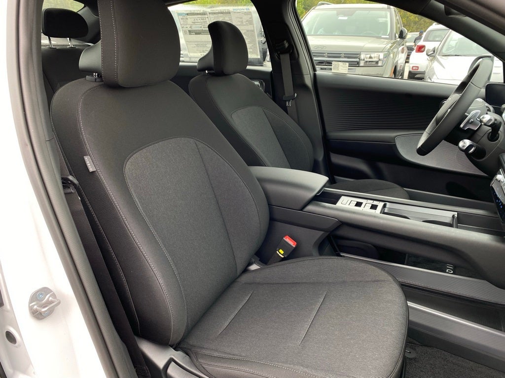 2025 Hyundai IONIQ 6 SE