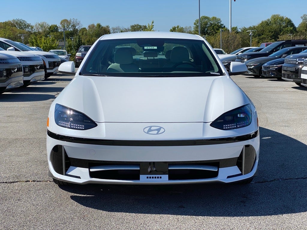 2025 Hyundai IONIQ 6 SEL