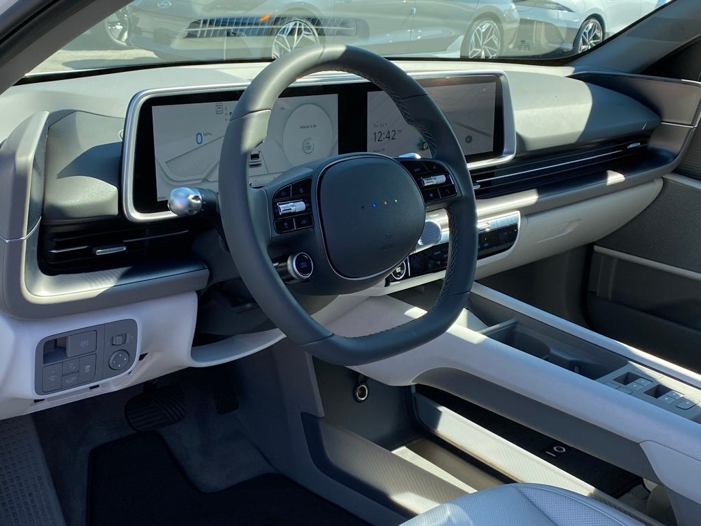 2025 Hyundai IONIQ 6 SEL