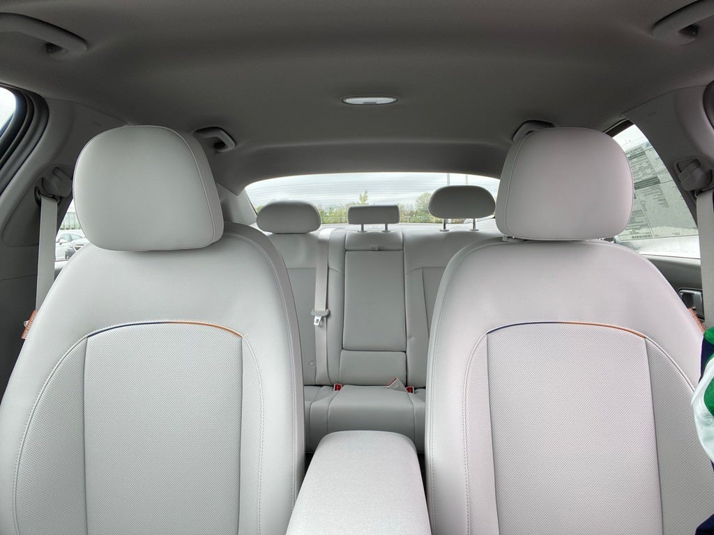 2025 Hyundai IONIQ 6 SEL