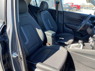 2026 Hyundai VENUE SEL W/Two-Tone Roof