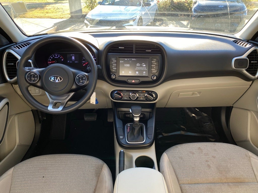 2020 Kia Soul S SUPER CLEAN LOW MILEAGE
