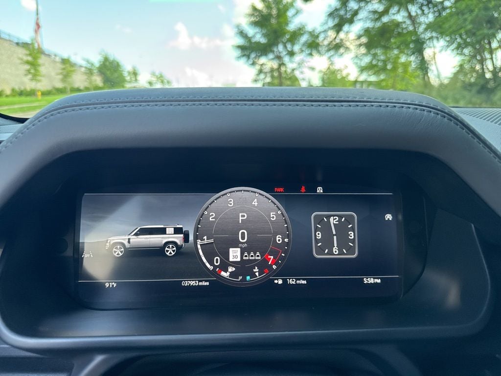 2024 Land Rover Defender 110 X-Dynamic SE