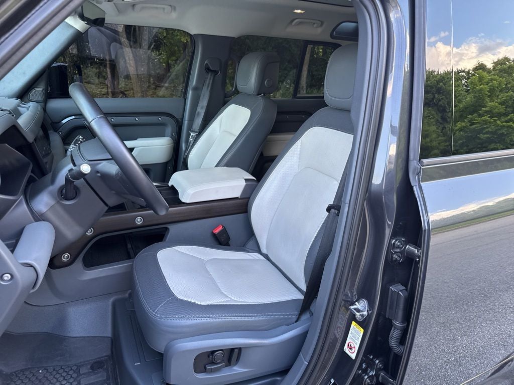 2024 Land Rover Defender 110 X-Dynamic SE