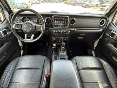 2019 Jeep Wrangler Unlimited Sahara - 4WD / CLEAN CARFAX / DANA AXLE