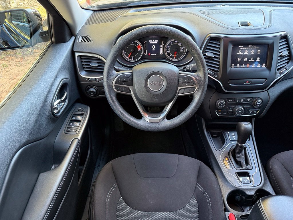 2019 Jeep Cherokee Latitude