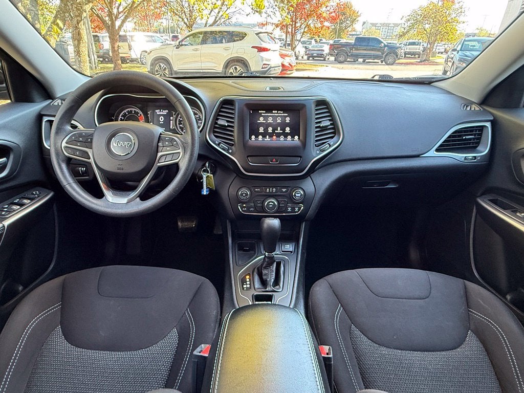 2019 Jeep Cherokee Latitude