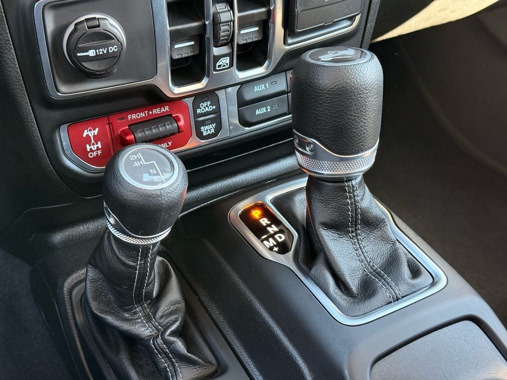 2025 Jeep Wrangler Rubicon ONE OWNER CARFAX