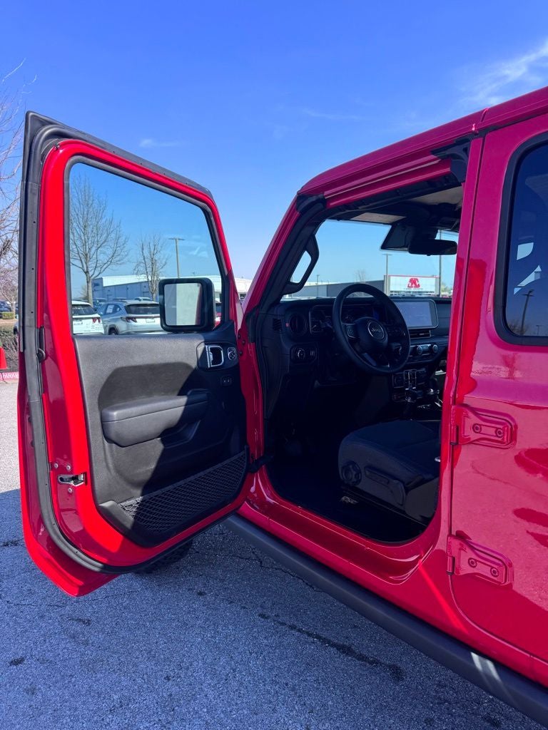2025 Jeep Wrangler Rubicon
