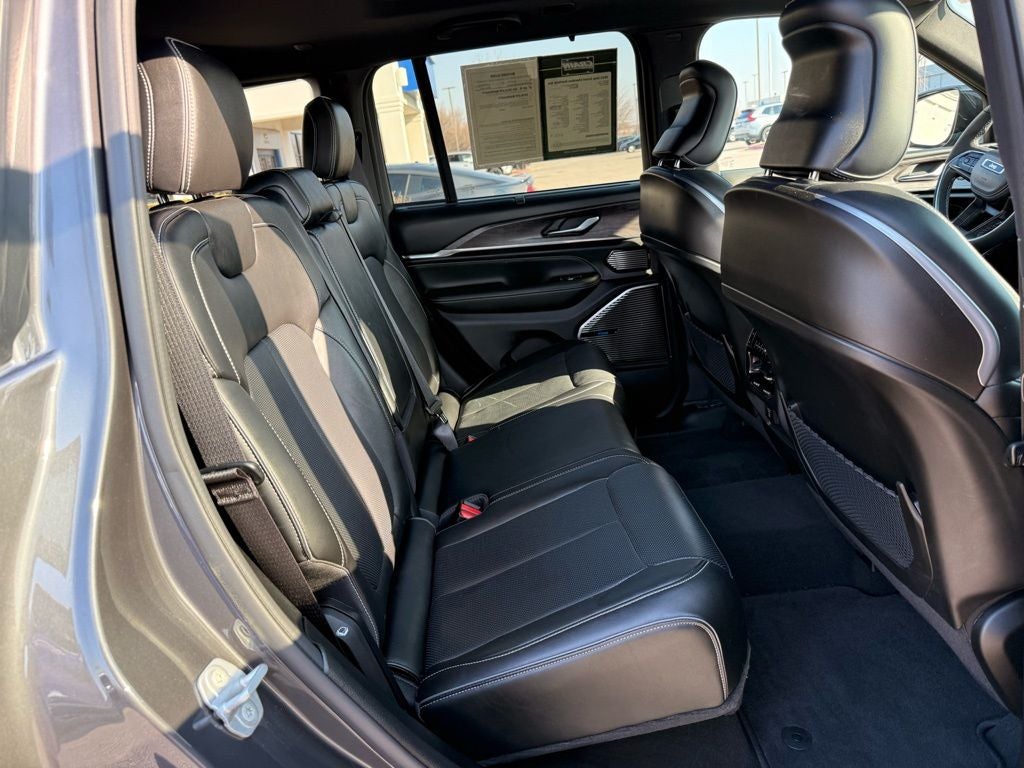 2023 Jeep Grand Cherokee Overland 4xe