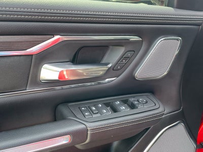 2025 RAM 1500 Laramie - 4WD / LEVEL 2 / NIGHT EDITION