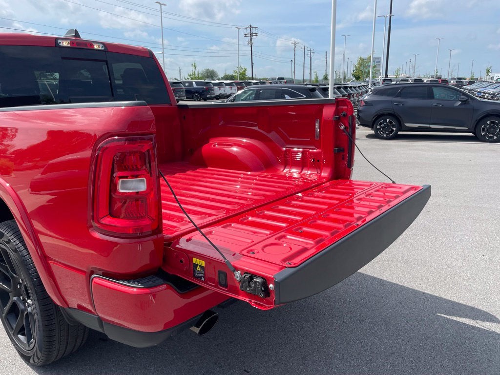 2025 RAM 1500 Laramie - 4WD / LEVEL 2 / NIGHT EDITION