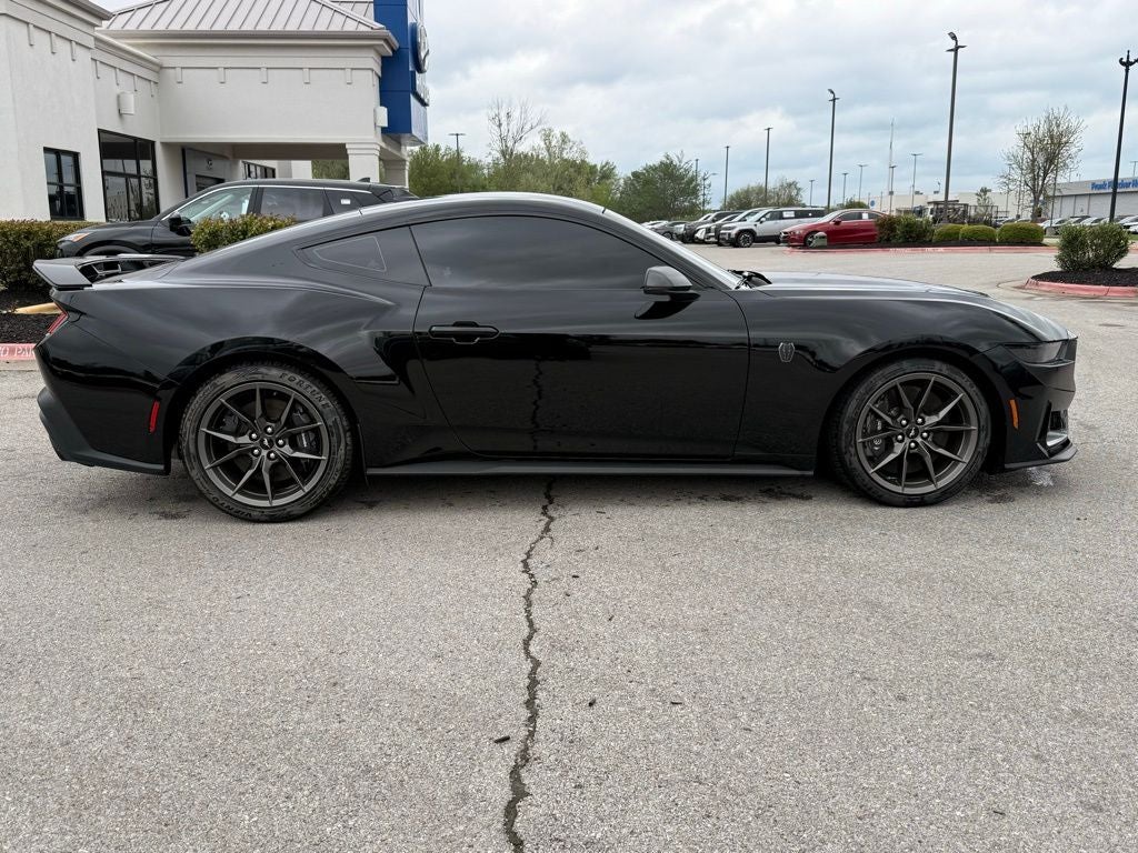 2024 Ford Mustang Dark Horse