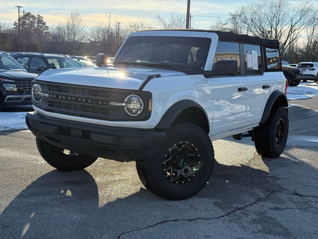 2022 Ford Bronco Base Wheels & Tire PKG/ Clean CarFax
