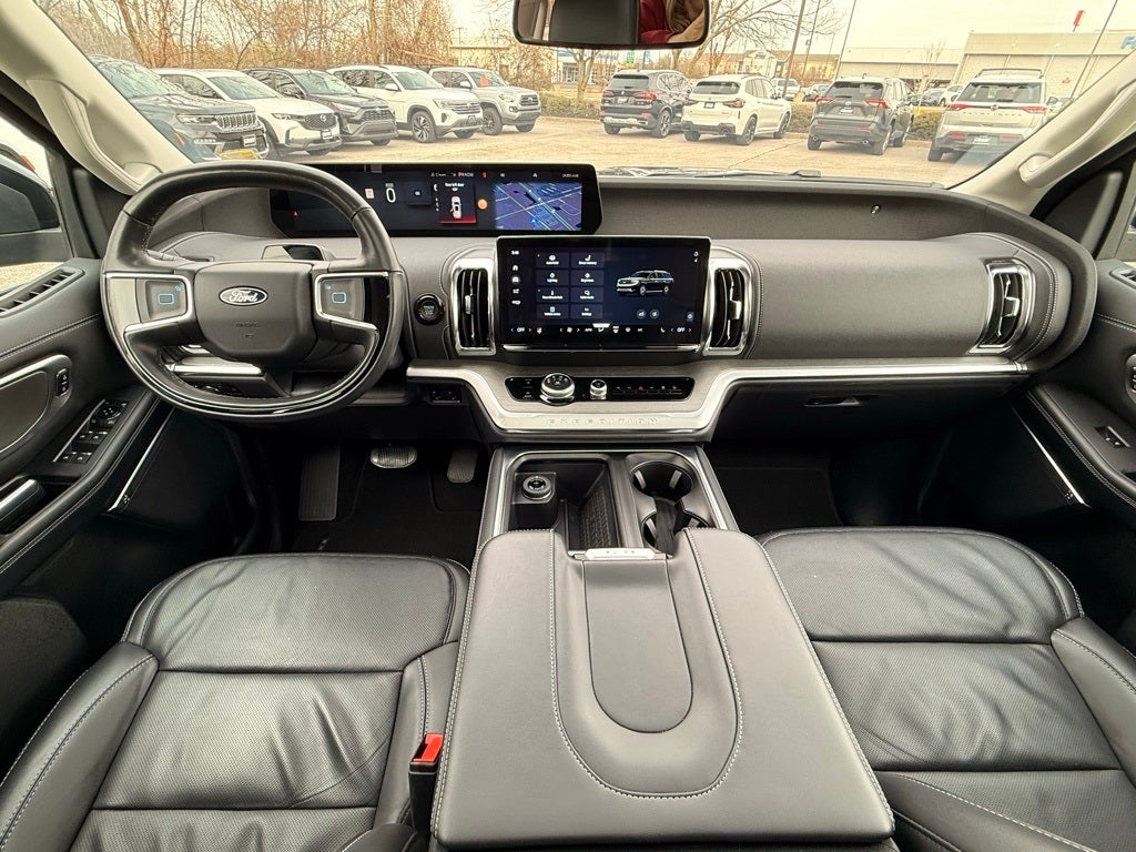 2025 Ford Expedition Platinum 4WD
