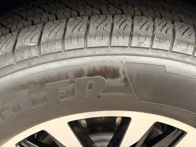 2025 Ford Expedition Platinum 4WD