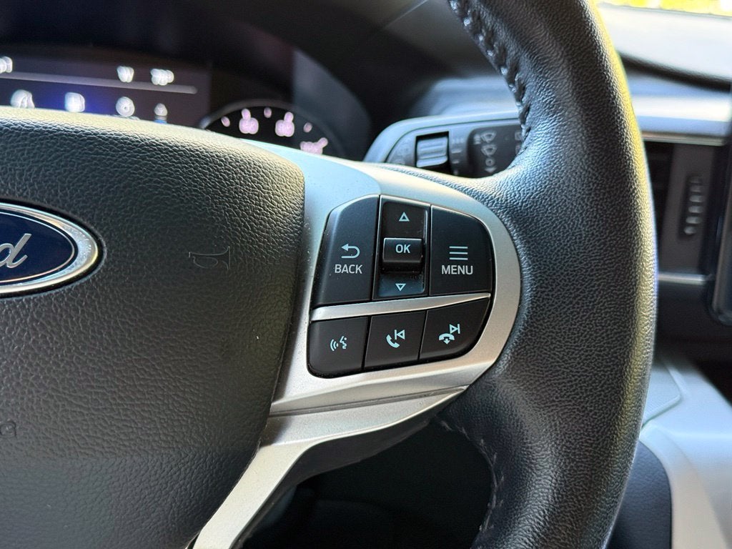 2022 Ford Explorer XLT - PANORAMIC SUNROOF / CLEAN CARFAX