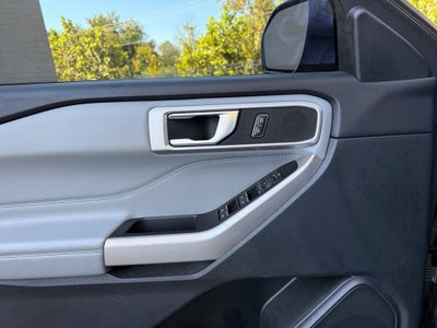 2022 Ford Explorer XLT - PANORAMIC SUNROOF / CLEAN CARFAX