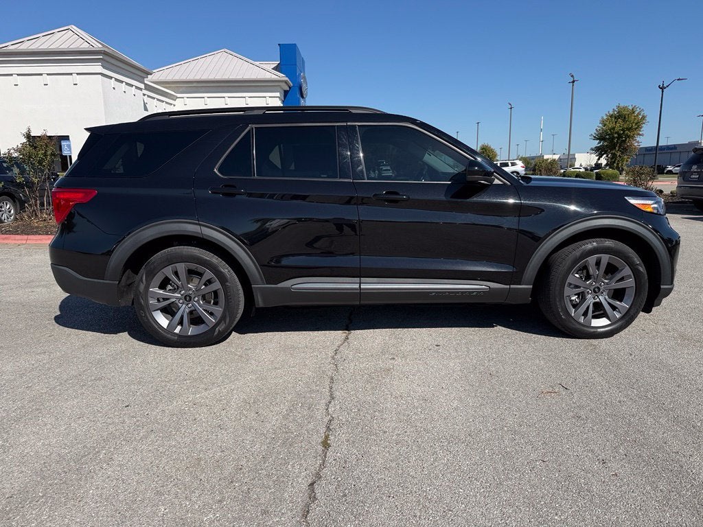 2022 Ford Explorer XLT - PANORAMIC SUNROOF / CLEAN CARFAX