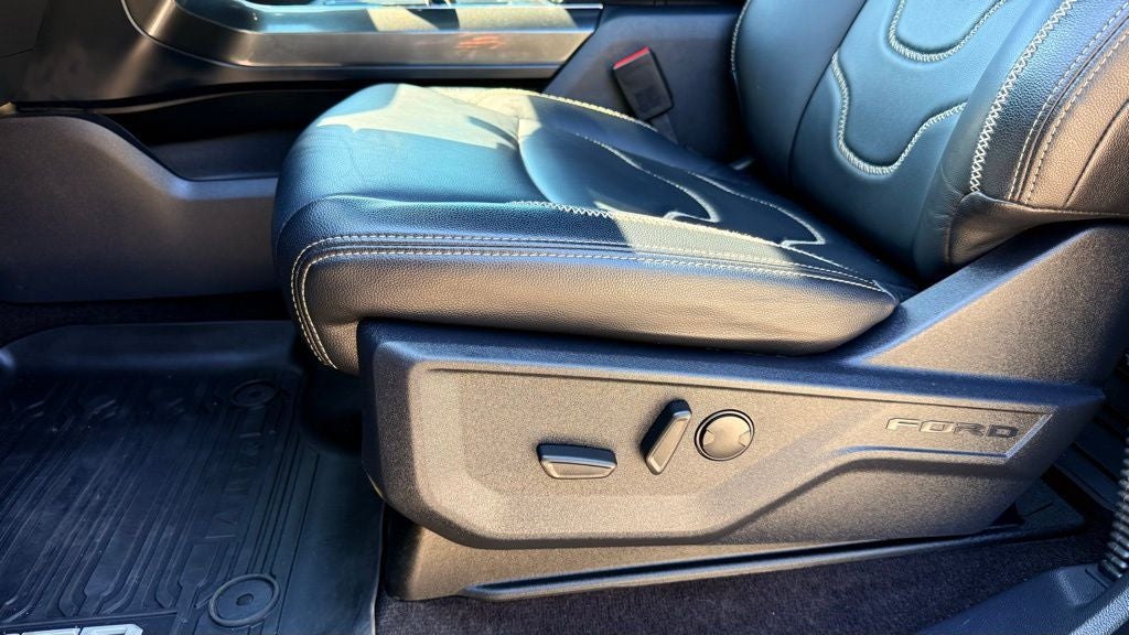 2022 Ford F-150 XLT Black Widow Package