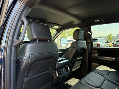 2025 Ford F-150 Platinum - 4WD / CLEAN CARFAX / ONE OWNER
