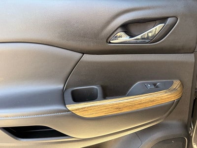 2017 GMC Acadia Denali LOW MILES!!