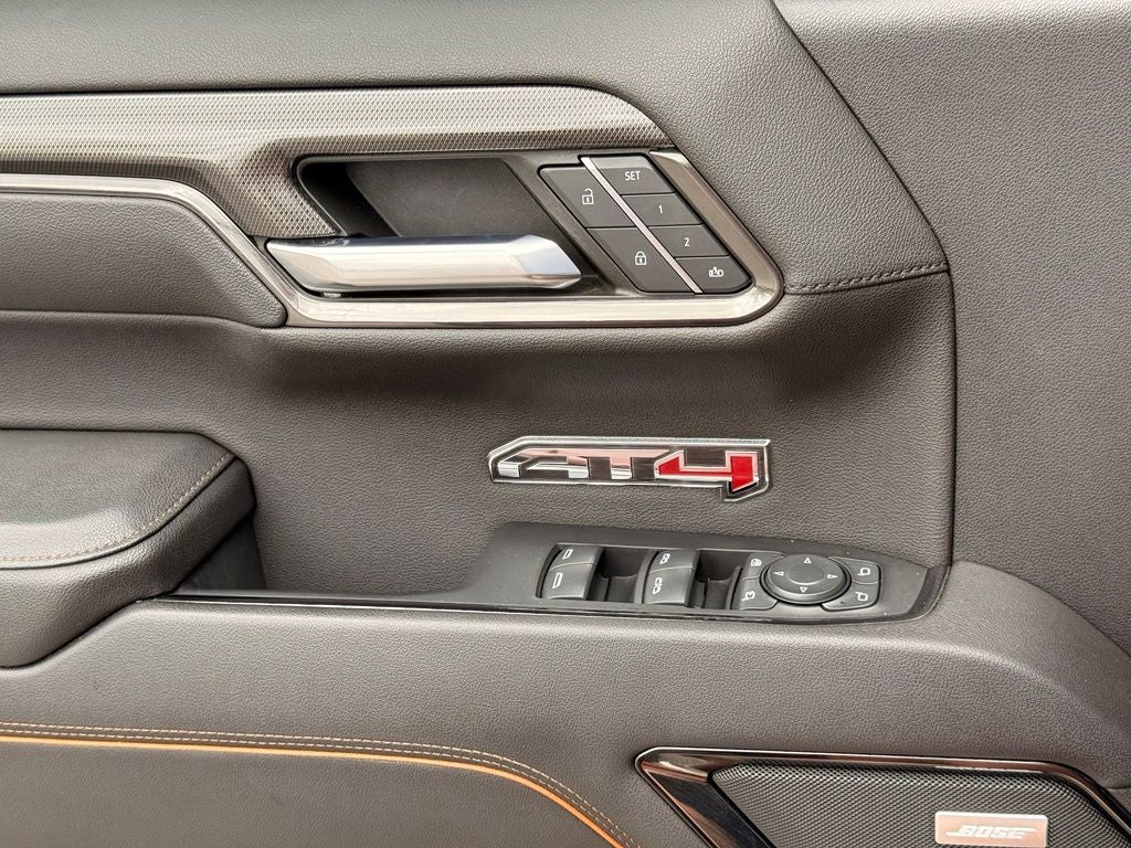 2022 GMC Sierra 1500 AT4