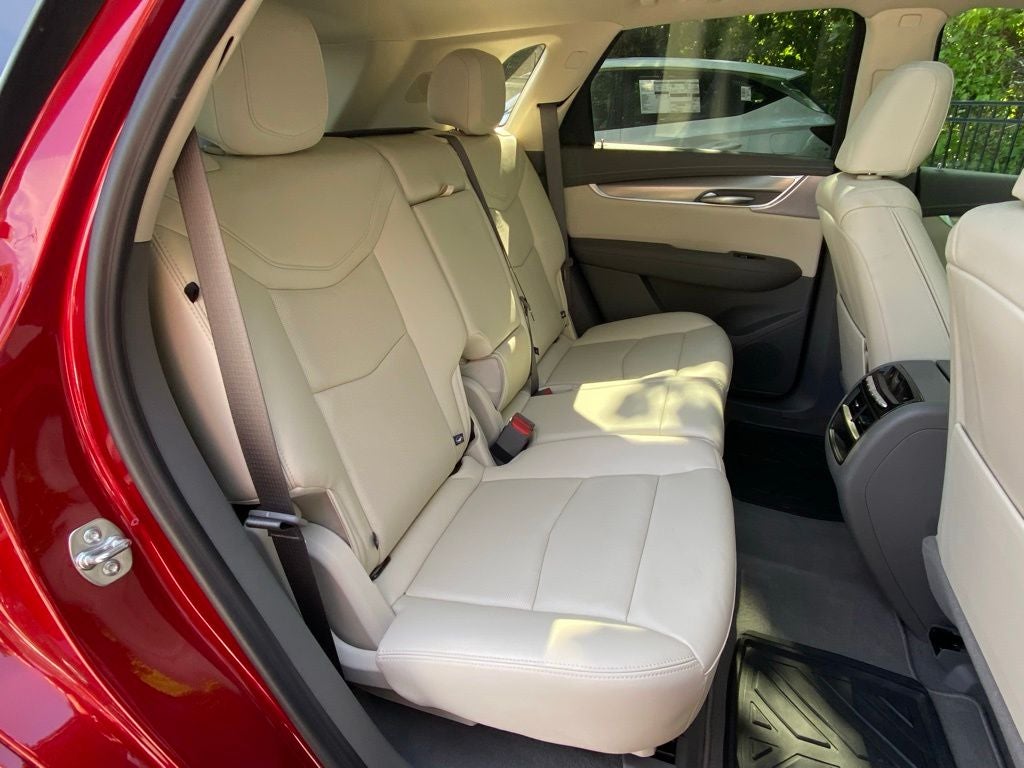 2025 Cadillac XT5 Premium Luxury ONE OWNER CLEAN CARFAX