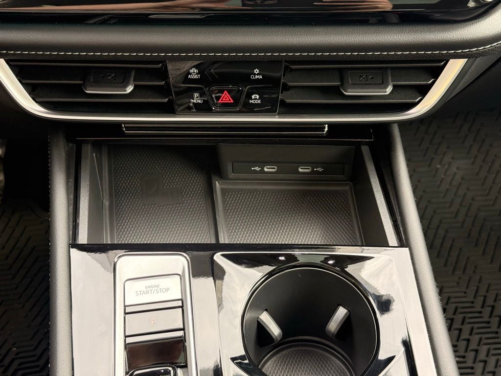 2024 Volkswagen Atlas 2.0T SEL NICE CAR