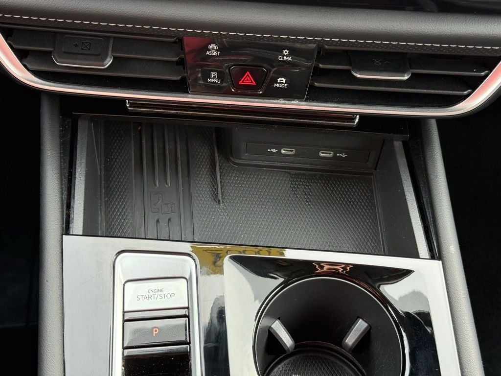 2025 Volkswagen Atlas 2.0T SE w/Technology ONE OWNER CAR FAX