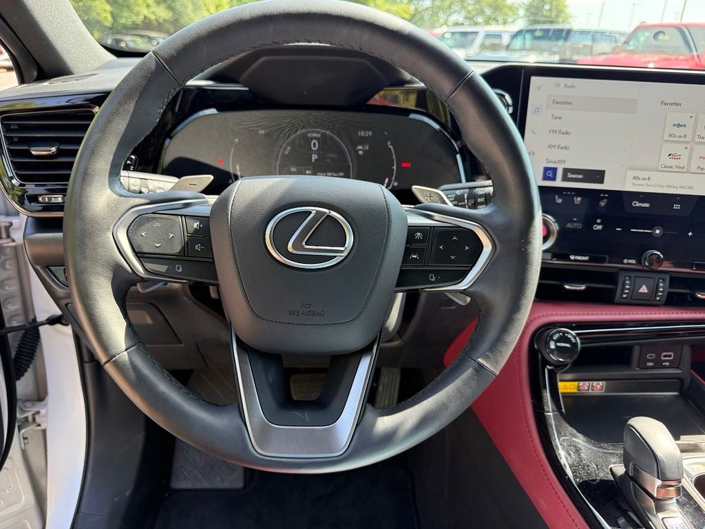 2025 Lexus NX 350h Luxury LIKE NEW!!