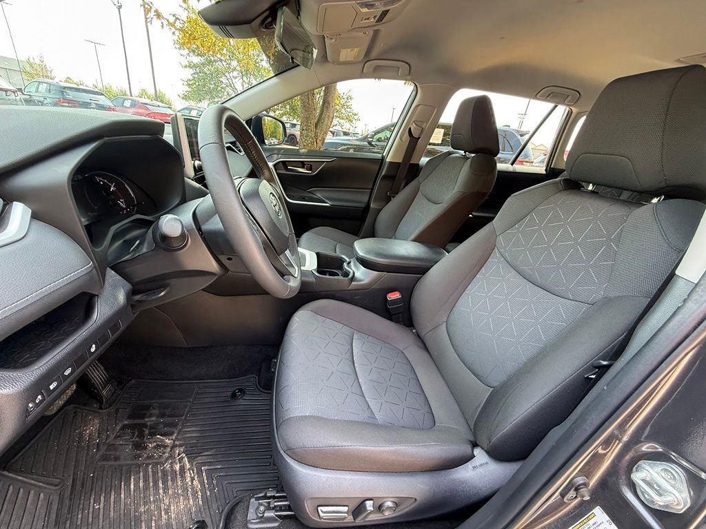 2024 Toyota RAV4 XLE - AWD
