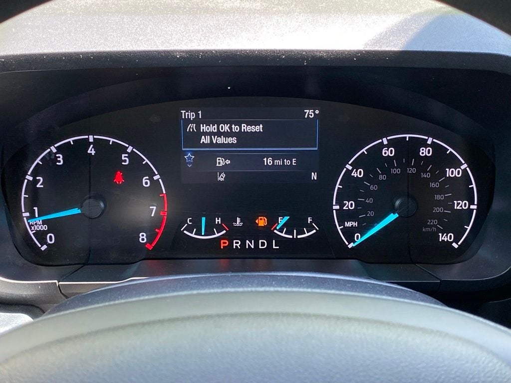 2022 Ford Maverick XL CLEAN
