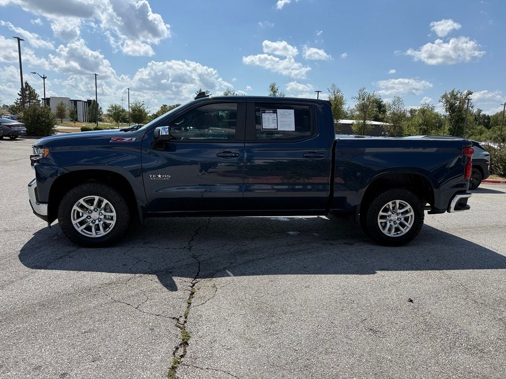 2021 Chevrolet Silverado 1500 LT - 4WD / CLEAN CARFAX HISTORY