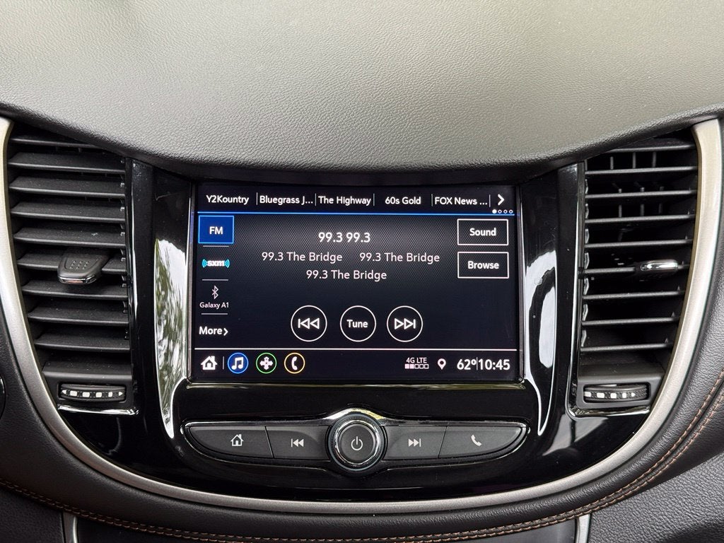 2020 Chevrolet Trax LT - CARFAX ONE OWNER