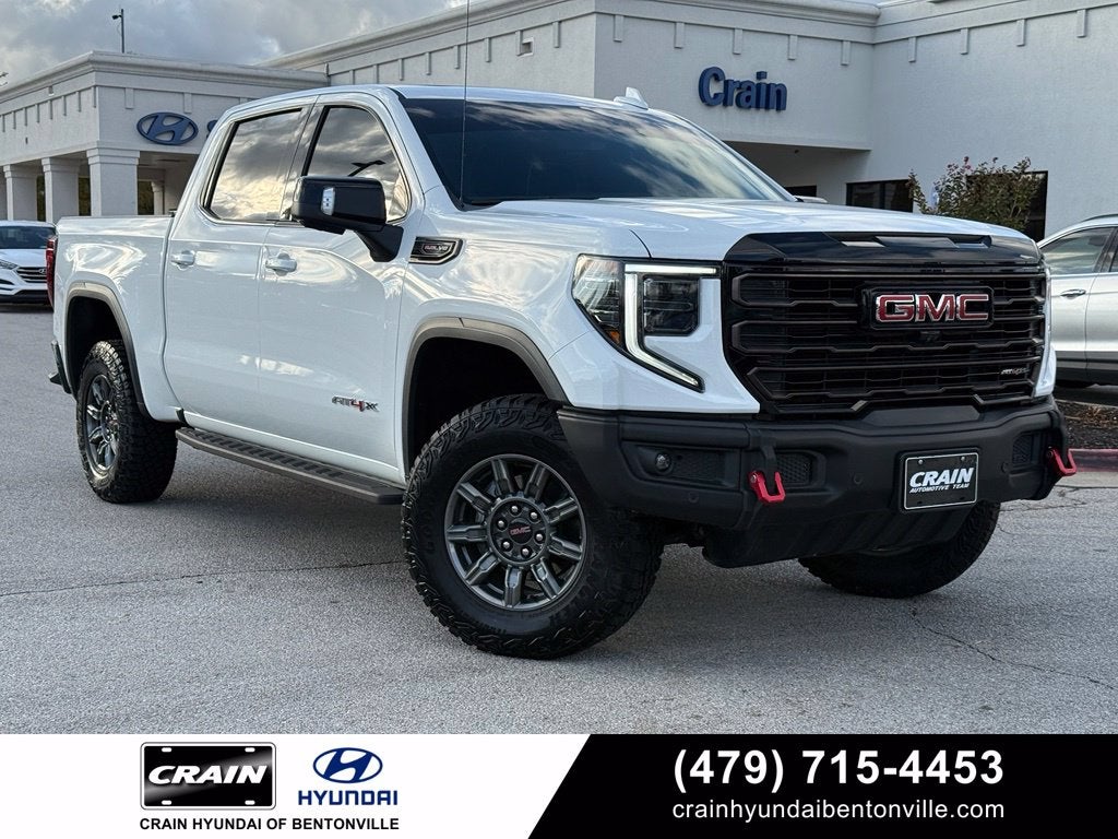 2025 GMC Sierra 1500 AT4X - 4WD / SUNROOF / CLEAN CARFAX