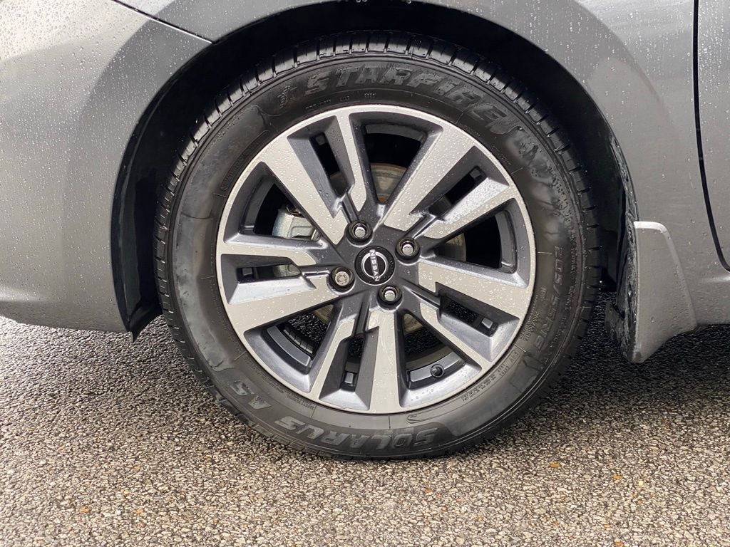 2024 Nissan Versa 1.6 SV