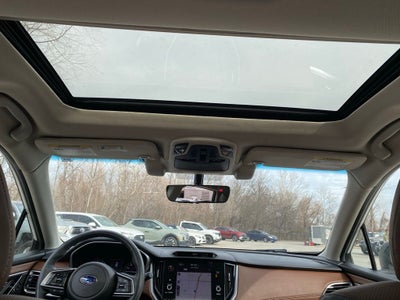 2022 Subaru Outback Touring XT