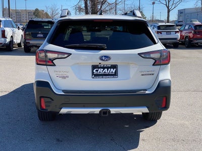 2022 Subaru Outback Touring XT