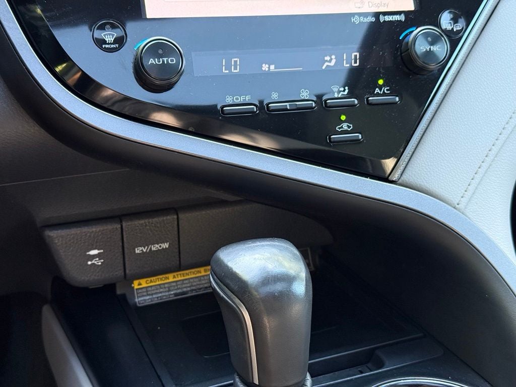 2019 Toyota Camry SE