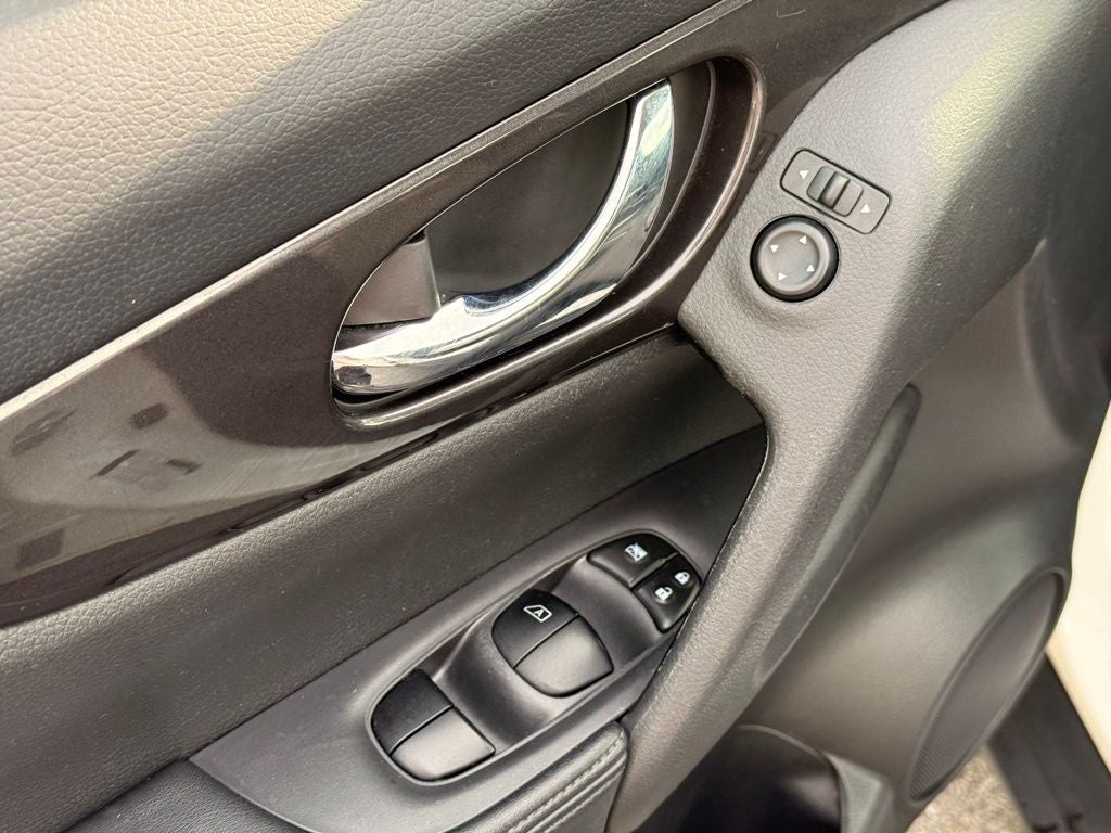 2018 Nissan Rogue S CLEAN CARFAX