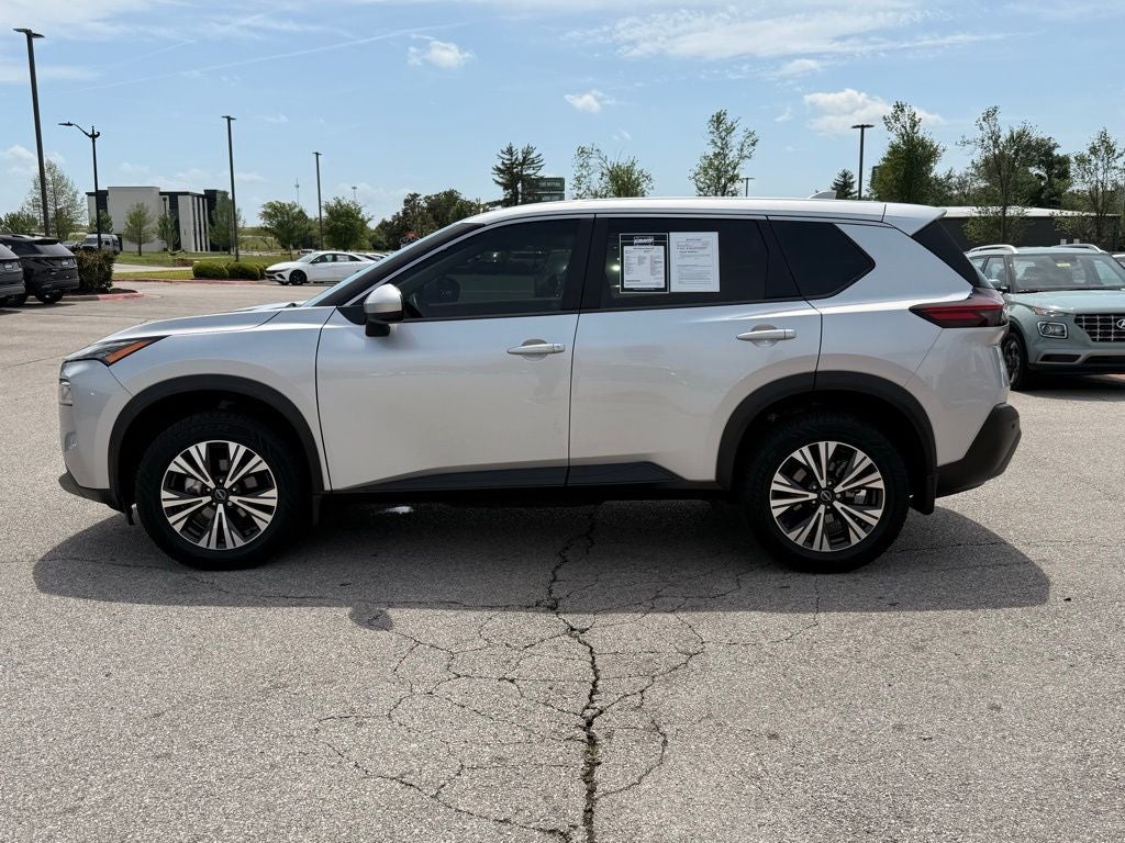 2023 Nissan Rogue SV HEATED MIRRORS