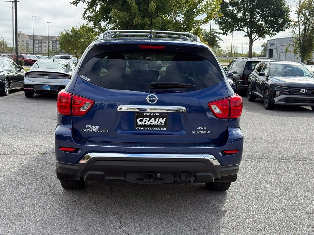 2017 Nissan Pathfinder Platinum - 4WD / DUAL SUNROOF / CLEAN CARFAX