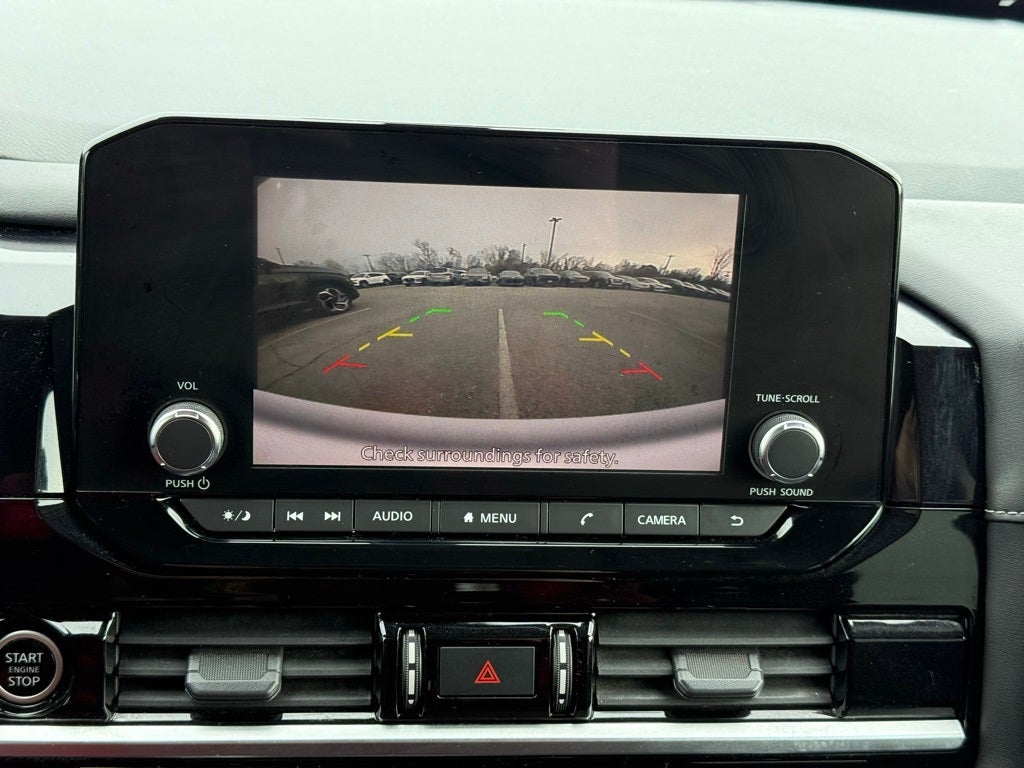 2022 Nissan Pathfinder SV 3 ROW SUV